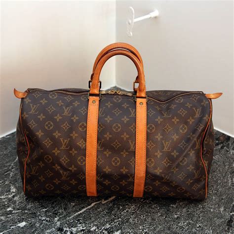 ขาย Louis Vuitton Keepall 45 .